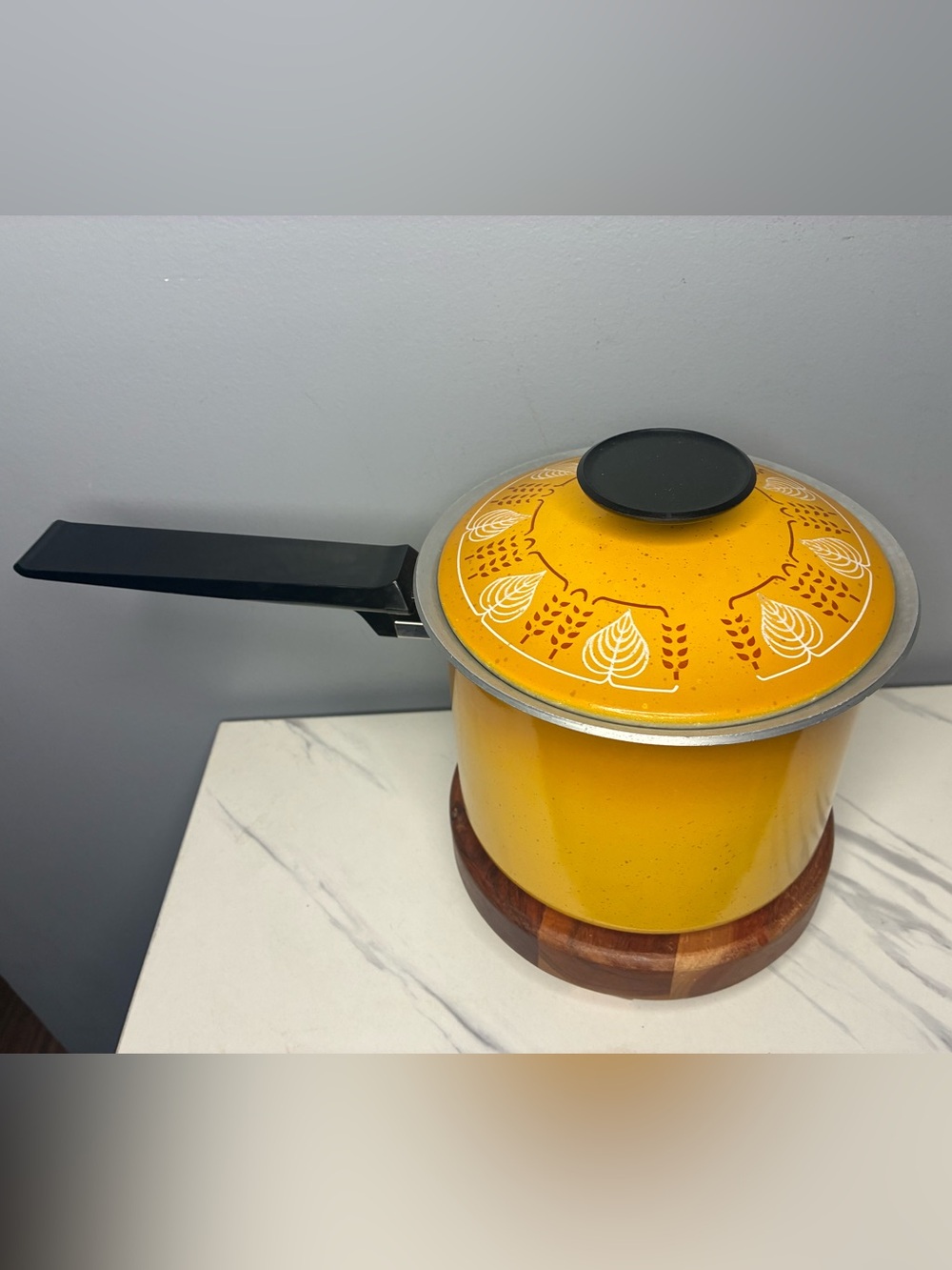 Harvest Gold Aluminum Saucepan With Lid Wheat Leaf Pattern Vintage 1970s